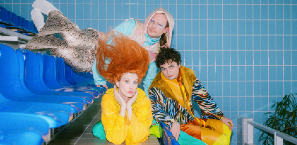 ALICJA W KRAINIE CZARÓW. REMIX